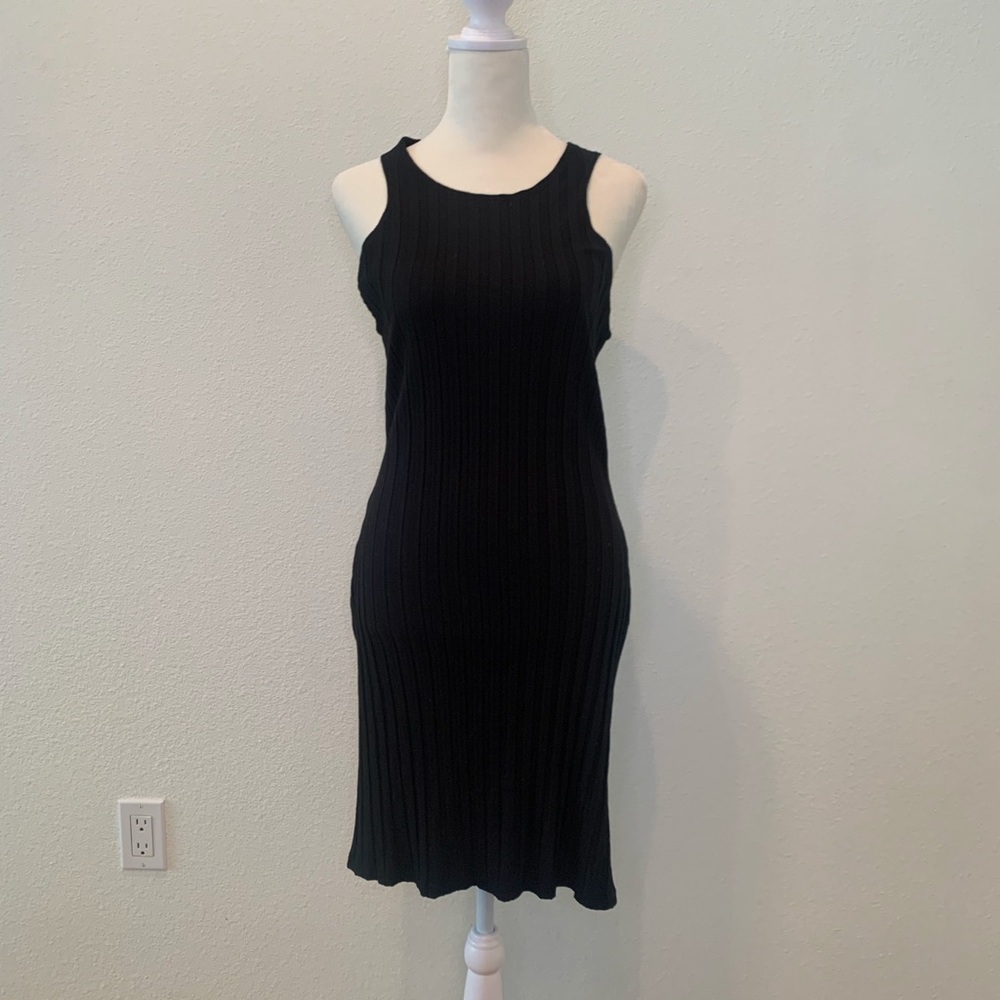 Reformation Ribbed Knit Dress - Picture 5 of 8